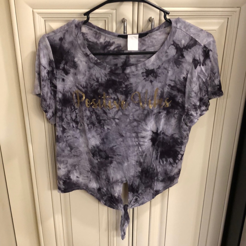 Style Therapy Positive Vibes Crop Top